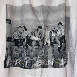 Friends White T-Shirt Cropped size XXL